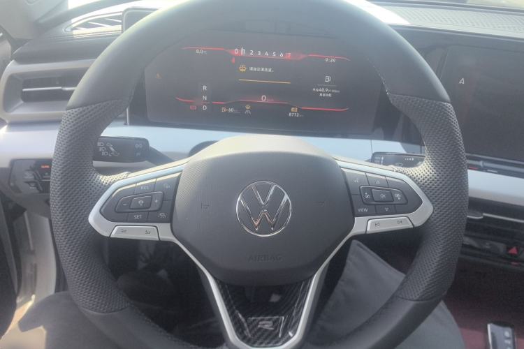 Used Volkswagen Lamando 2025 Lavida L 280TSI DSG Cool & Spicy Edition Steering Wheel