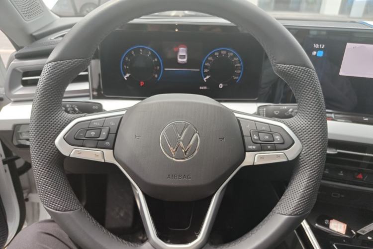 Used Volkswagen Lamando 2025 Lavida L 280TSI DSG Cool & Spicy Edition Steering Wheel