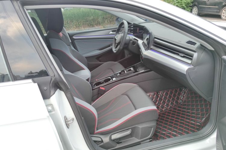 Used Volkswagen Lamando 2025 Lavida L 280TSI DSG Cool & Spicy Edition Steering Wheel
