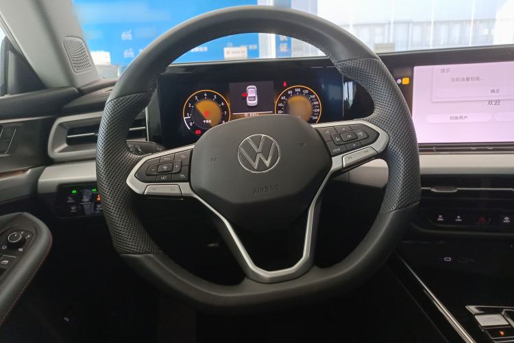 Used Volkswagen Lamando 2025 Lavida L 280TSI DSG Cool & Spicy Edition Steering Wheel