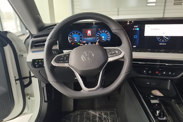 Used Volkswagen Lamando 2025 Lavida L 280TSI DSG Cool & Spicy Edition Steering Wheel