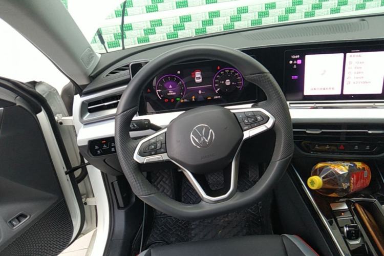 Used Volkswagen Lamando 2025 Lavida L 280TSI DSG Cool & Spicy Edition Steering Wheel