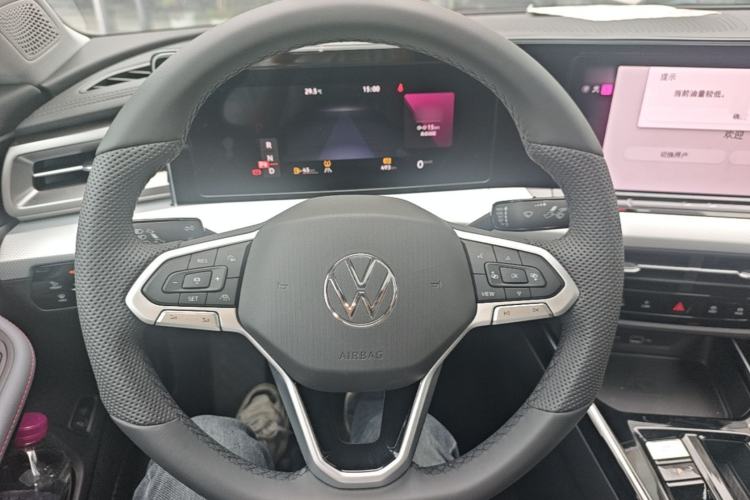 Used Volkswagen Lamando 2025 Lavida L 280TSI DSG Cool & Spicy Edition Steering Wheel