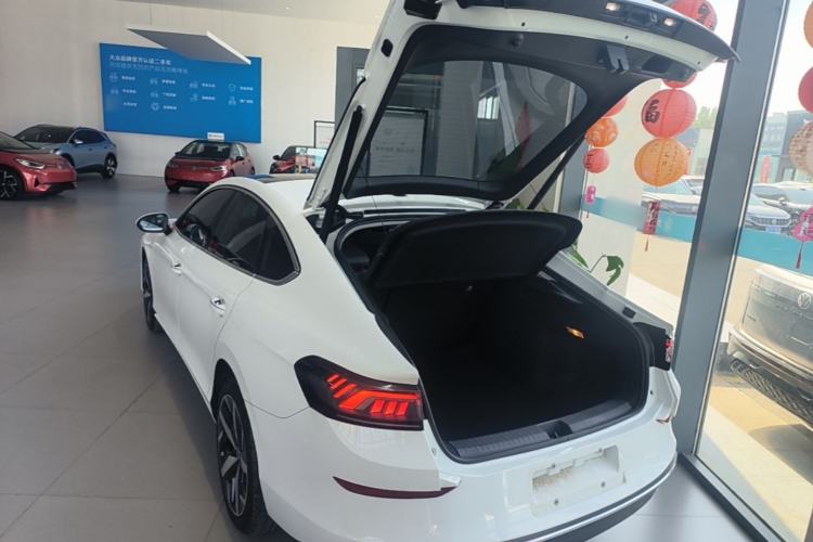 Used Volkswagen Lamando 2025 Lavida L 280TSI DSG Cool & Spicy Edition Trunk