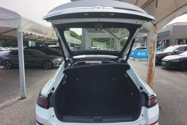 Used Volkswagen Lamando 2025 Lavida L 280TSI DSG Cool & Spicy Edition Trunk