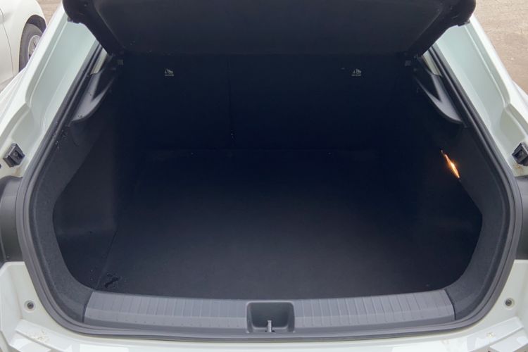 Used Volkswagen Lamando 2025 Lavida L 280TSI DSG Cool & Spicy Edition Trunk