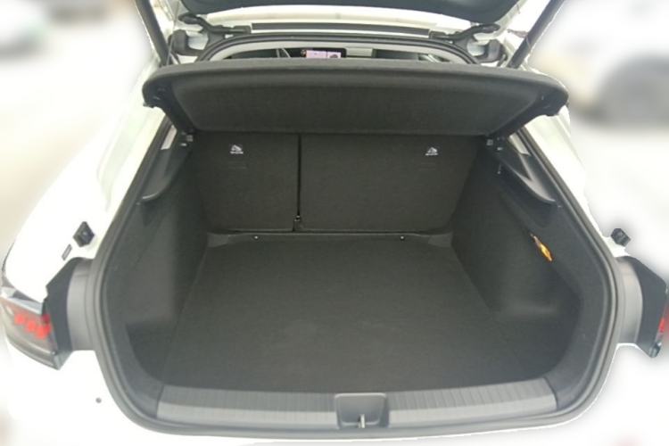 Used Volkswagen Lamando 2025 Lavida L 280TSI DSG Cool & Spicy Edition Trunk