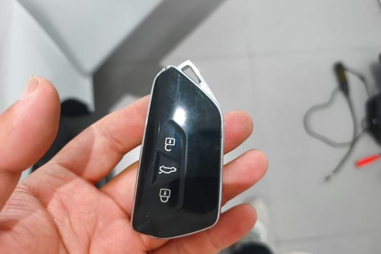Used Volkswagen Lamando 2025 Lavida L 280TSI DSG Cool & Spicy Edition Vehicle Key