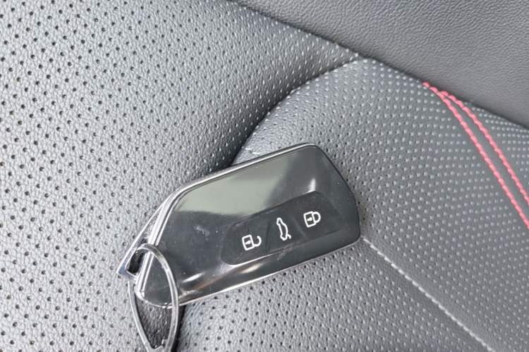Used Volkswagen Lamando 2025 Lavida L 280TSI DSG Cool & Spicy Edition Vehicle Key