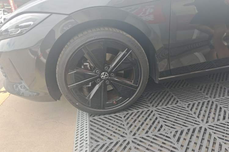 Used Volkswagen Lamando 2026 Lavida L GTS 380TSI Lingfeng Edition Left Front Wheel Hub