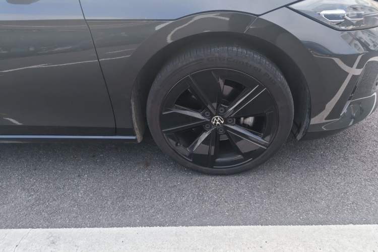 Used Volkswagen Lamando 2026 Lavida L GTS 380TSI Lingfeng Edition Right Front Wheel Hub
