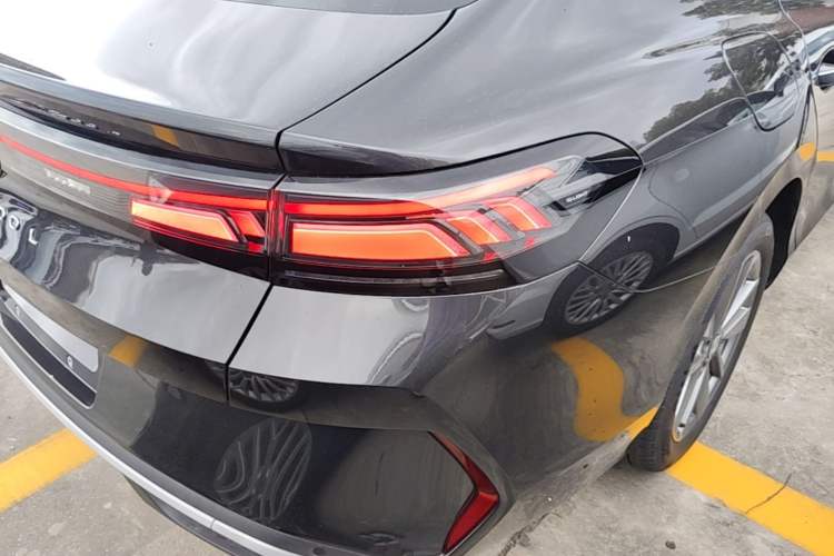 Used Volkswagen Lamando 2026 Lavida L 300TSI Lingfeng Edition Right Rear Taillight