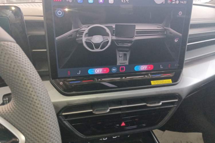 Used Volkswagen Lamando 2026 Lavida L 300TSI Lingfeng Edition Audio And AC Panel