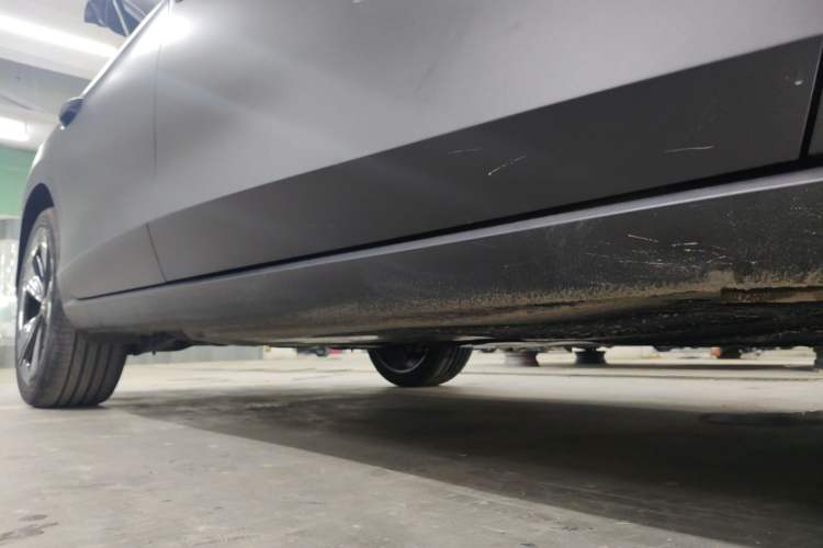 Used Volkswagen Lamando 2026 Lavida L GTS 380TSI Lingfeng Millionth Anniversary Edition Right Side Sill
