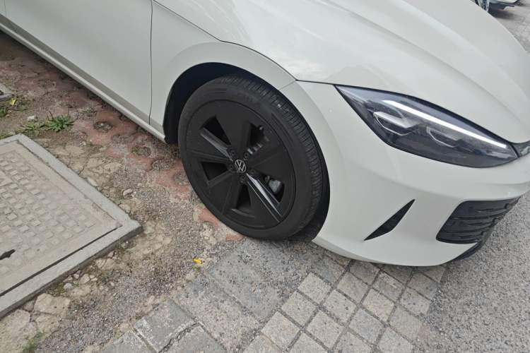 Used Volkswagen Lamando 2026 Lavida L GTS 380TSI Lingfeng Edition Right Front Wheel Hub