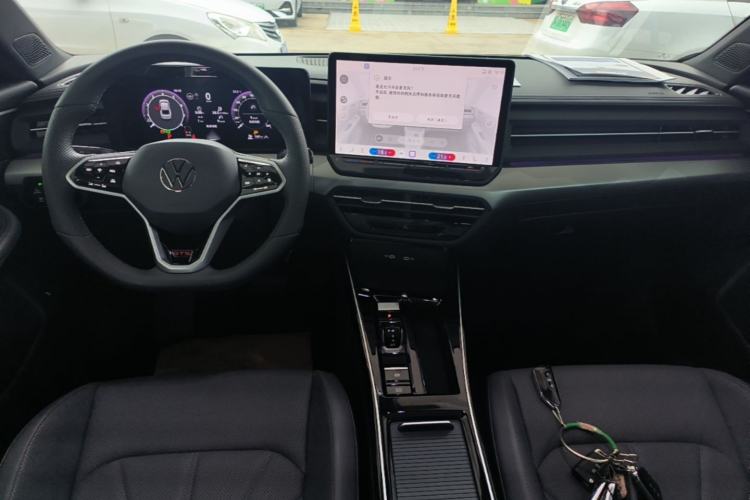 Used Volkswagen Lamando 2026 Lavida L GTS 380TSI Lingfeng Millionth Anniversary Edition Center Console