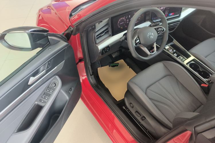 Used Volkswagen Lamando 2026 Lavida L GTS 380TSI Lingfeng Millionth Anniversary Edition Driver Seat