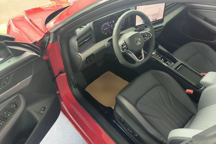 Used Volkswagen Lamando 2026 Lavida L GTS 380TSI Lingfeng Millionth Anniversary Edition Driver Seat