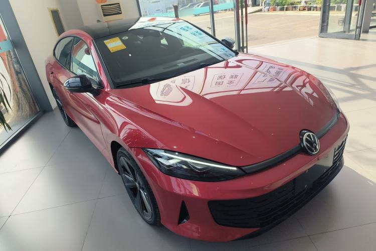 Used Volkswagen Lamando 2026 Lavida L GTS 380TSI Lingfeng Millionth Anniversary Edition Front Right 45 Deg