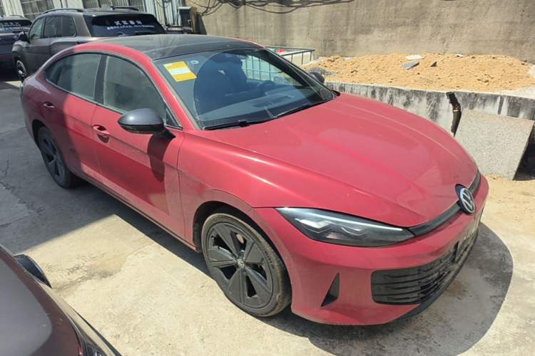 Used Volkswagen Lamando 2026 Lavida L GTS 380TSI Lingfeng Millionth Anniversary Edition Front Right 45 Deg