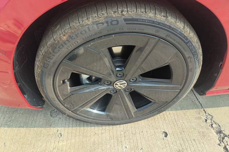 Used Volkswagen Lamando 2026 Lavida L GTS 380TSI Lingfeng Millionth Anniversary Edition Left Front Wheel Hub