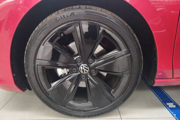 Used Volkswagen Lamando 2026 Lavida L GTS 380TSI Lingfeng Millionth Anniversary Edition Left Front Wheel Hub