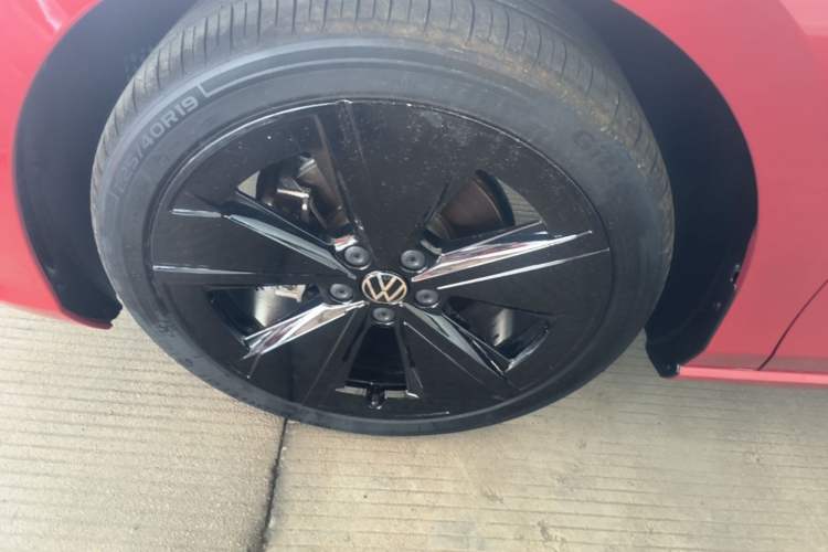 Used Volkswagen Lamando 2026 Lavida L GTS 380TSI Lingfeng Millionth Anniversary Edition Left Front Wheel Hub