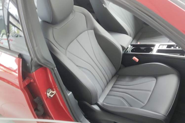 Used Volkswagen Lamando 2026 Lavida L GTS 380TSI Lingfeng Millionth Anniversary Edition Right Front Seat
