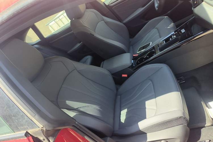 Used Volkswagen Lamando 2026 Lavida L GTS 380TSI Lingfeng Millionth Anniversary Edition Right Front Seat