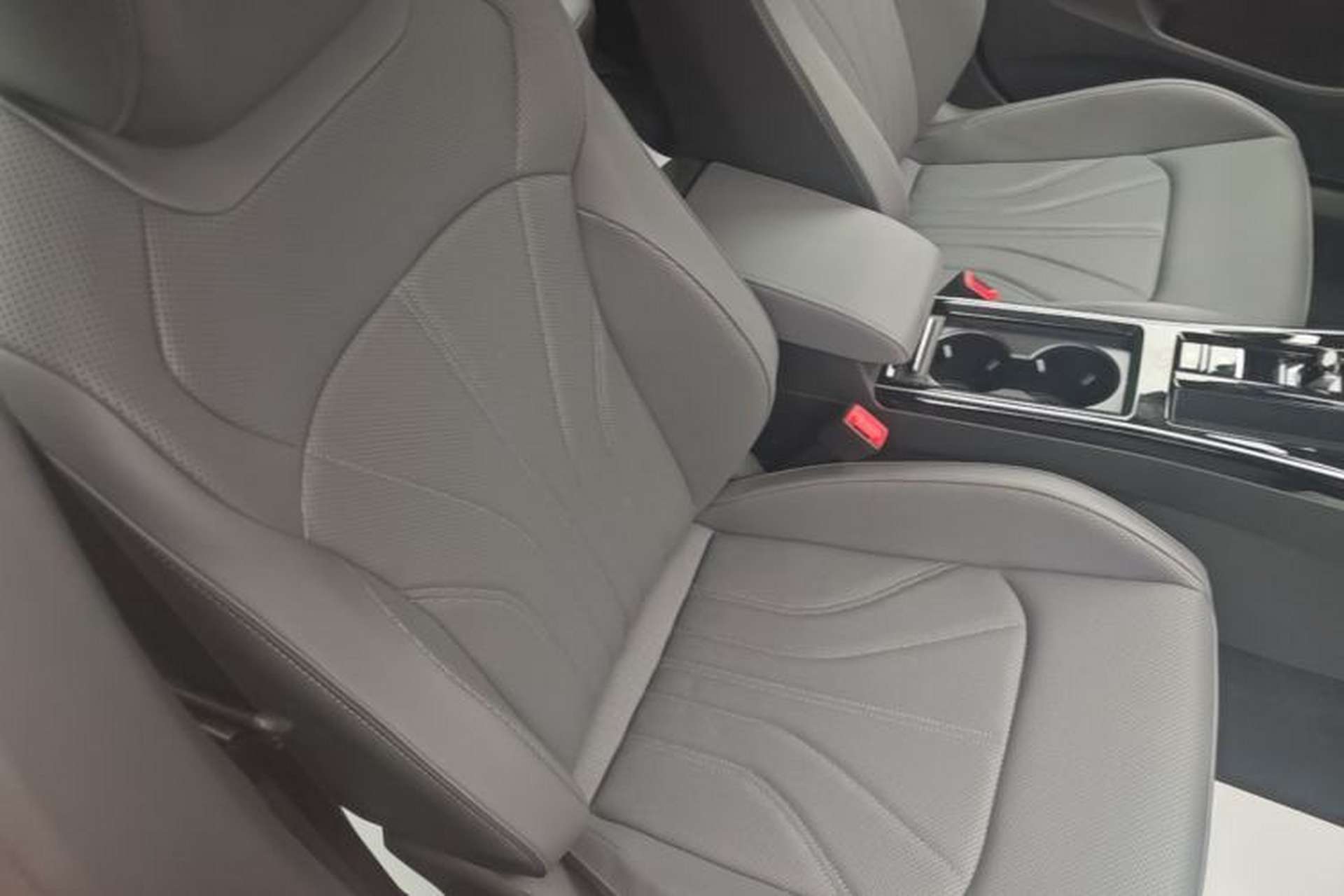 Used Volkswagen Lamando 2026 Lavida L GTS 380TSI Lingfeng Millionth Anniversary Edition Right Front Seat