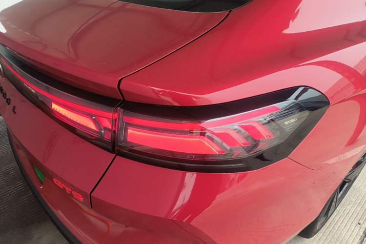 Used Volkswagen Lamando 2026 Lavida L GTS 380TSI Lingfeng Millionth Anniversary Edition Right Rear Taillight
