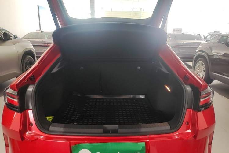 Used Volkswagen Lamando 2026 Lavida L GTS 380TSI Lingfeng Millionth Anniversary Edition Trunk
