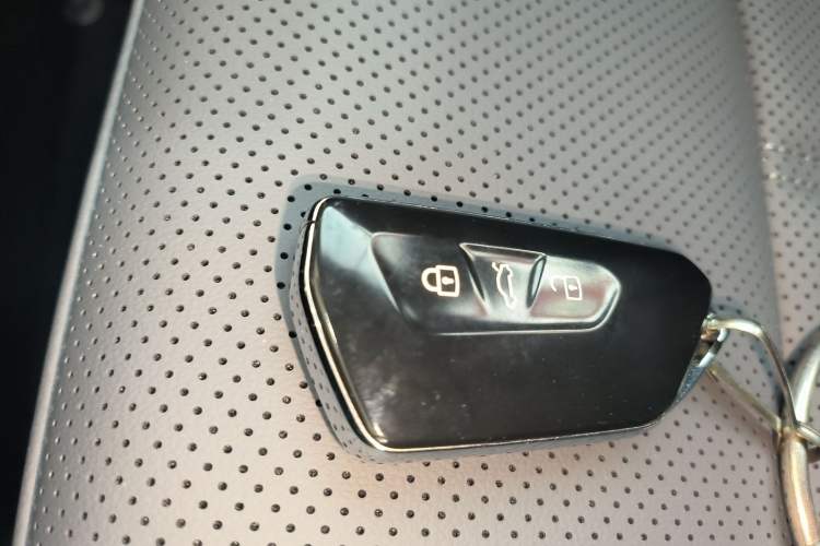 Used Volkswagen Lamando 2026 Lavida L GTS 380TSI Lingfeng Millionth Anniversary Edition Vehicle Key