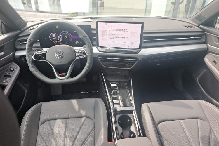 Used Volkswagen Lamando 2026 Lavida L GTS 380TSI Lingfeng Millionth Anniversary Edition Center Console