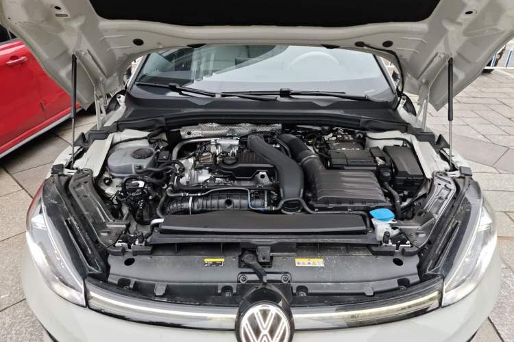 Used Volkswagen Lamando 2026 Lavida L 300TSI Lingfeng Edition Engine Bay