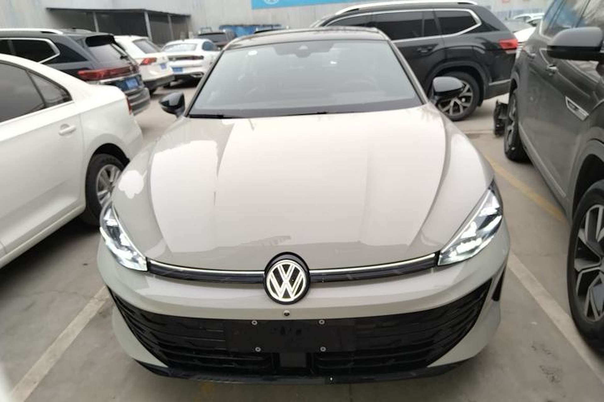 Used Volkswagen Lamando 2026 Lavida L GTS 380TSI Lingfeng Millionth Anniversary Edition Exterior 1