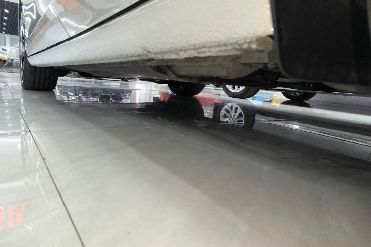 Used Volkswagen Lamando 2026 Lavida L GTS 380TSI Lingfeng Edition Left Side Sill