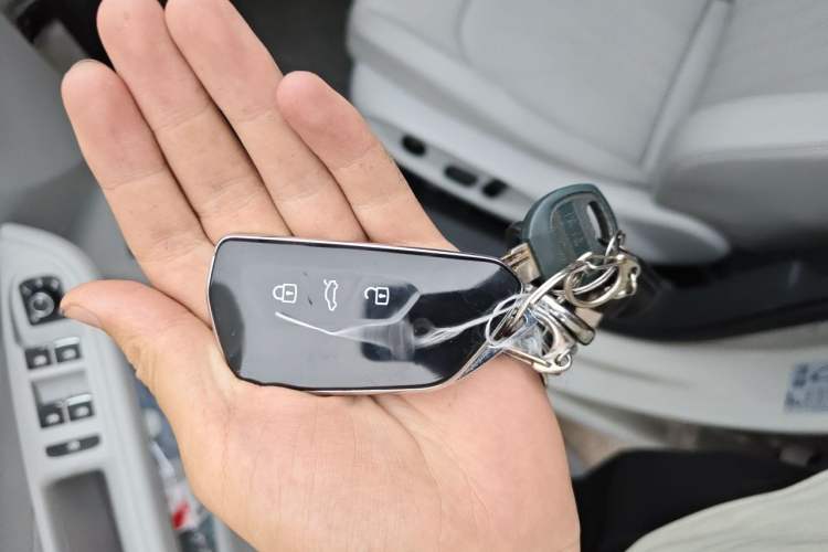 Used Volkswagen Lamando 2026 Lavida L 300TSI Lingfeng Edition Vehicle Key
