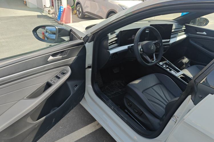 Used Volkswagen Lamando 2026 Lavida L GTS 380TSI Lingfeng Millionth Anniversary Edition Driver Seat