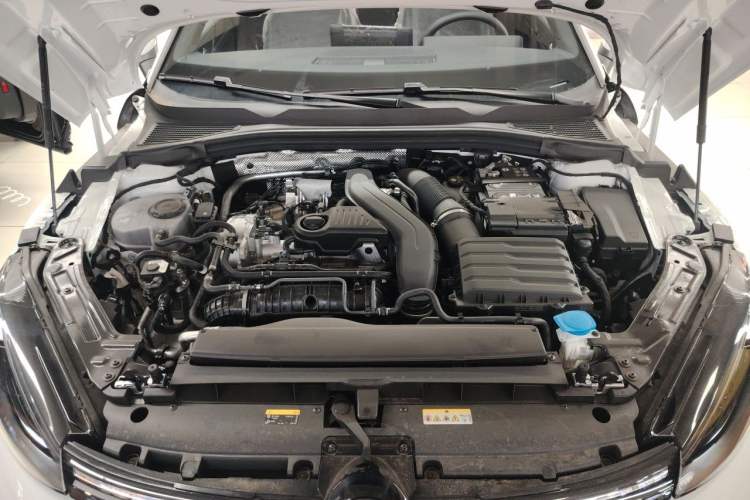 Used Volkswagen Lamando 2026 Lavida L 300TSI Linggan Edition Engine Bay