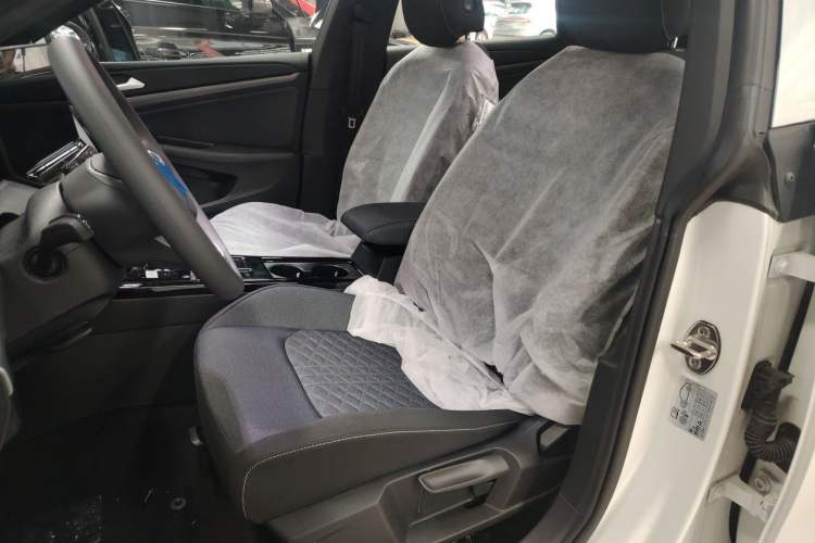 Used Volkswagen Lamando 2026 Lavida L 300TSI Linggan Edition Left Front Seat