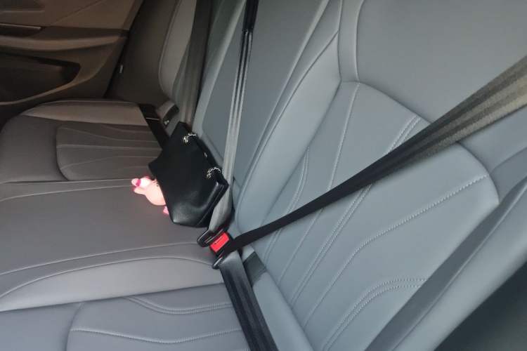 Used Volkswagen Lamando 2026 Lavida L GTS 380TSI Lingfeng Edition Left Rear Seat