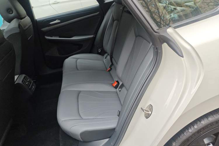 Used Volkswagen Lamando 2026 Lavida L GTS 380TSI Lingfeng Millionth Anniversary Edition Left Rear Seat