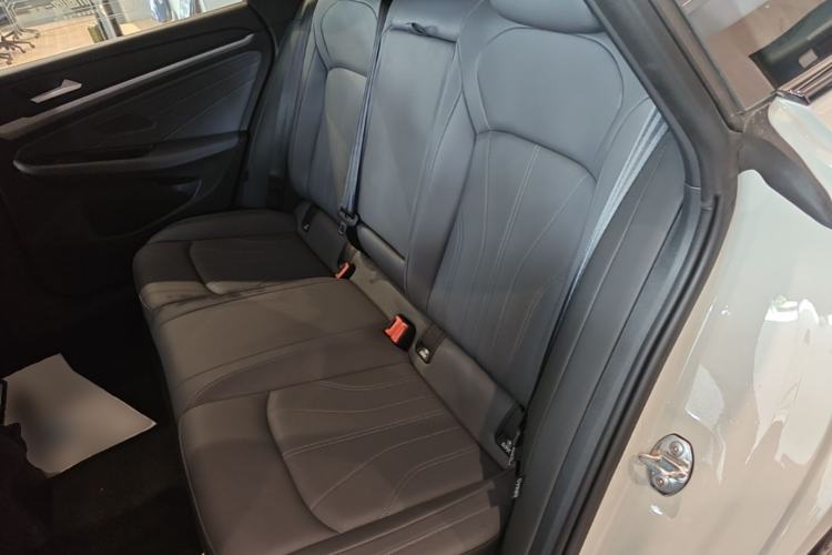 Used Volkswagen Lamando 2026 Lavida L GTS 380TSI Lingfeng Millionth Anniversary Edition Left Rear Seat