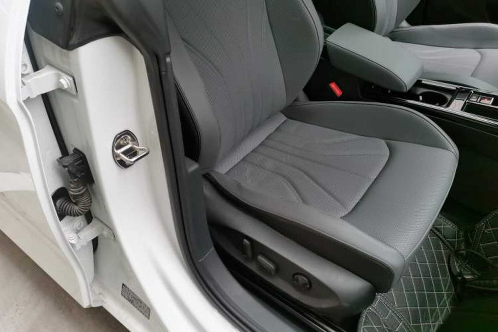 Used Volkswagen Lamando 2026 Lavida L GTS 380TSI Lingfeng Millionth Anniversary Edition Right Front Seat