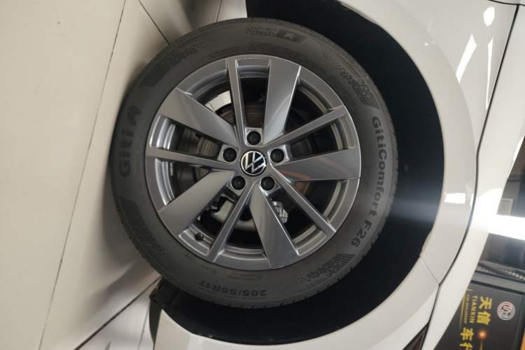 Used Volkswagen Lamando 2026 Lavida L 300TSI Linggan Edition Right Front Wheel Hub