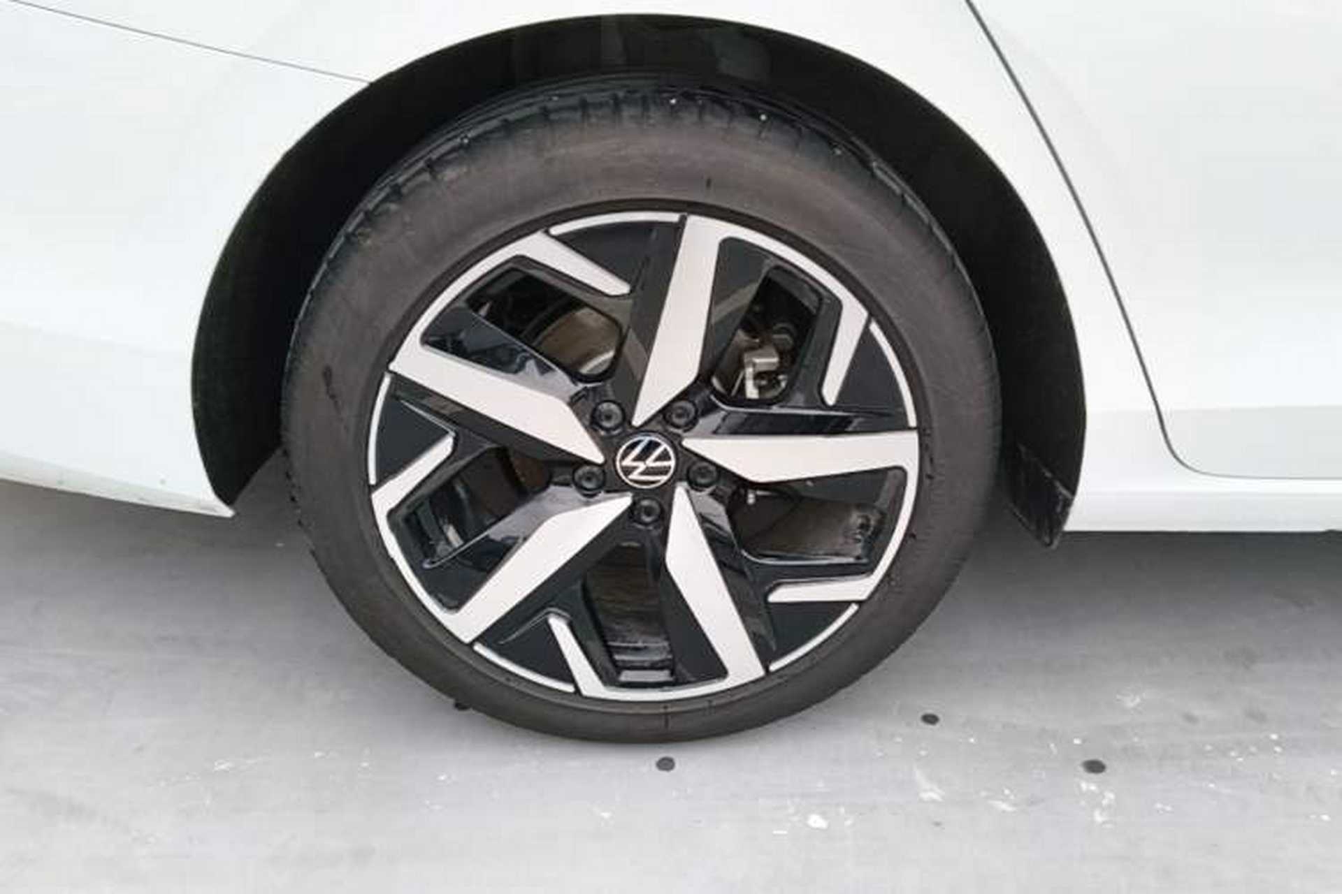 Used Volkswagen Lamando 2026 Lavida L 300TSI Lingfeng Edition Right Rear Wheel Hub
