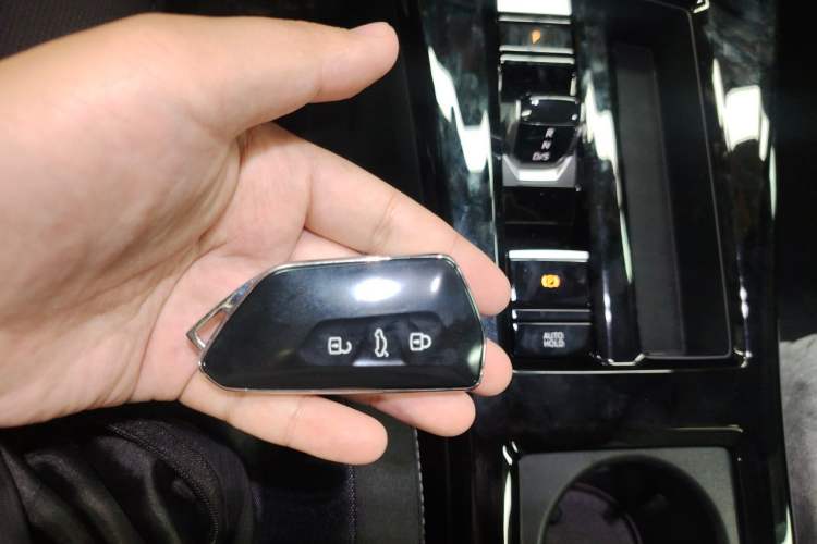 Used Volkswagen Lamando 2026 Lavida L 300TSI Linggan Edition Vehicle Key