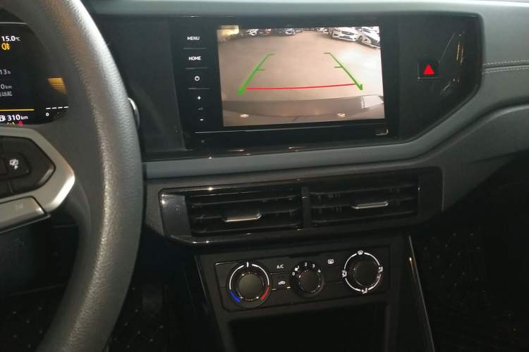 Used Volkswagen Lavida 2023 New Sharp 1.5L Automatic New Wish Edition Audio And AC Panel