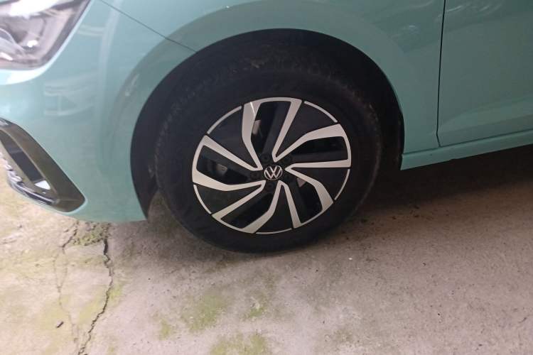 Used Volkswagen Lavida 2023 New Sharp 1.5L Automatic New Wish Edition Left Front Wheel Hub
